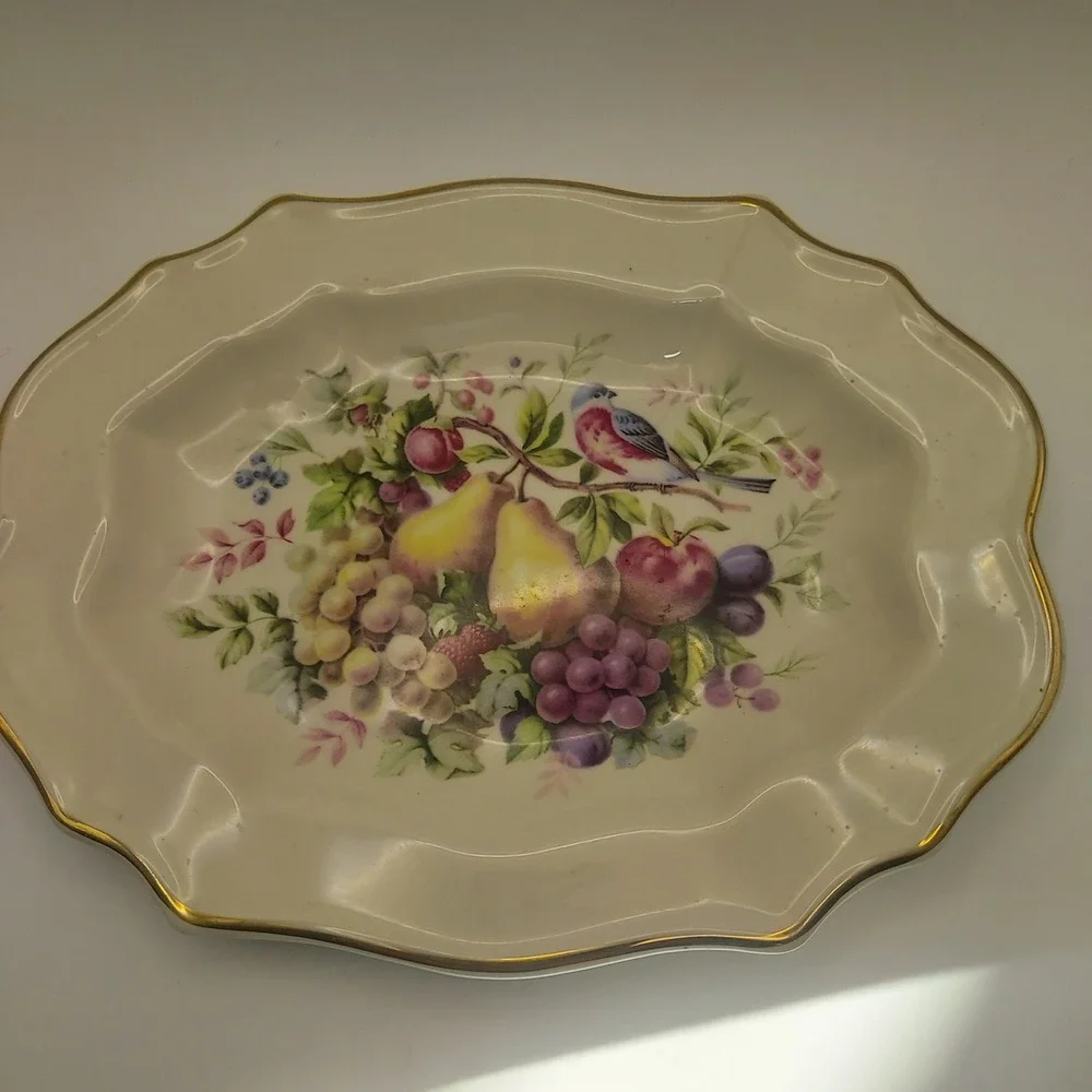 Avon Enoch Wedgwood England 1976 Fruit Bird Oval Serving Dish 22k Gold Trim Read